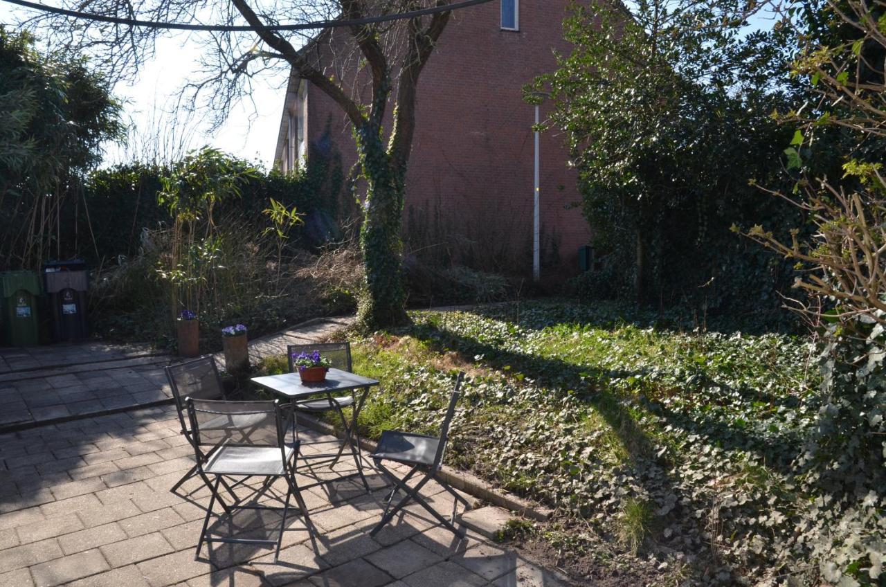Vakantiehuis Woonboot Irene